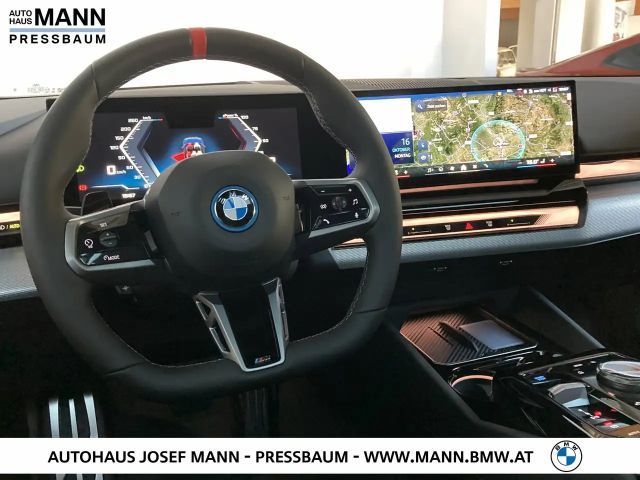 BMW i5 M60 Sedan xDrive