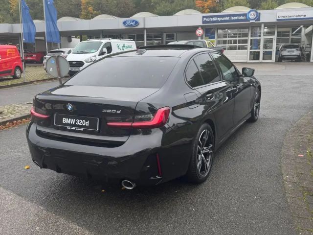BMW 320 320d M-Sport Sedan