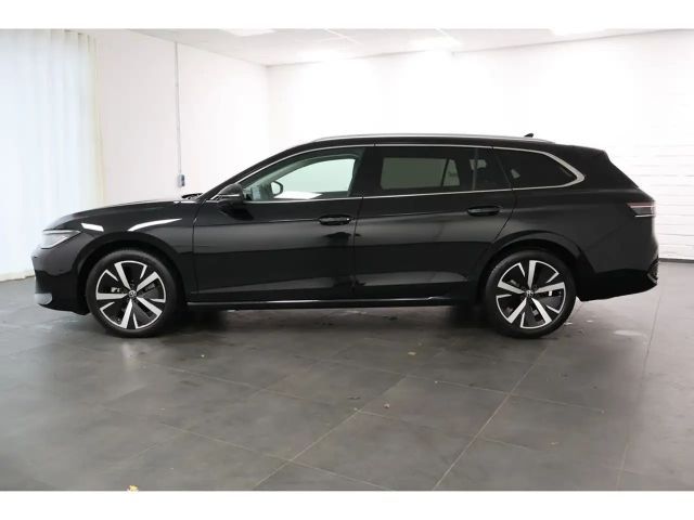 Volkswagen Passat 1.5 eTSI Business DSG Variant