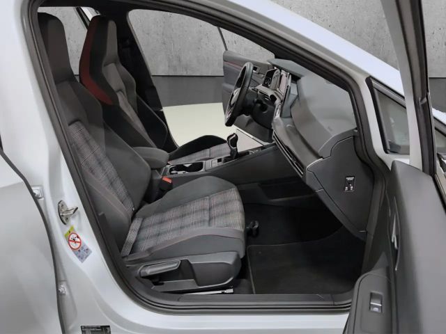 Volkswagen Golf 2.0 TSI GTI