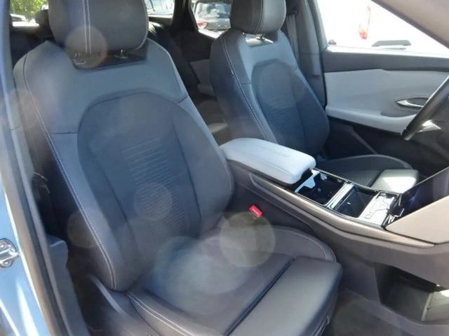 Ford Explorer Extended range RWD