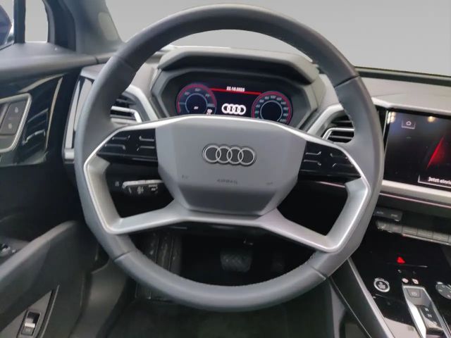 Audi Q4 e-tron 45 AHK SHZ Sportsitze