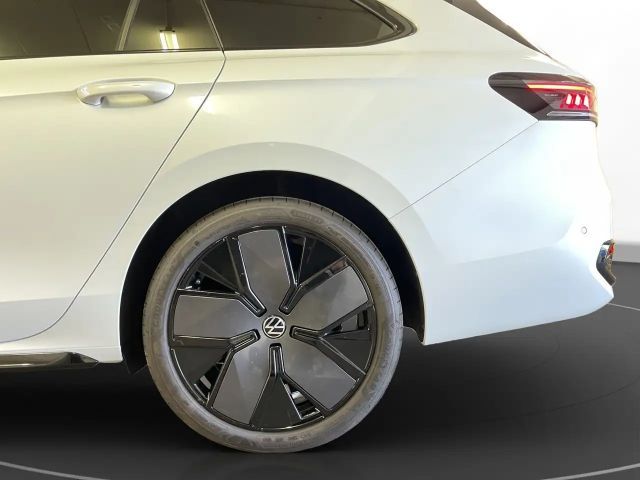 Volkswagen Passat 2.0 TDI R-Line Variant