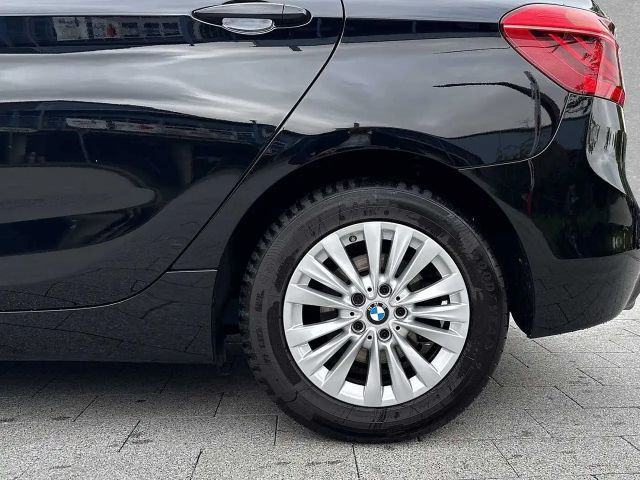 BMW 218 218d Active Tourer Advantage pakket