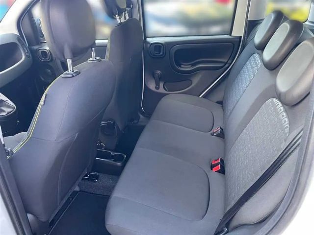 Fiat Panda 1.0 GSE Hybrid PDC*Klima*Tempomat*Bluetooth*ZV*Iso