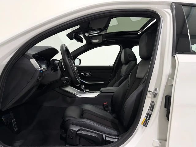 BMW 330 330e M-Sport Sedan