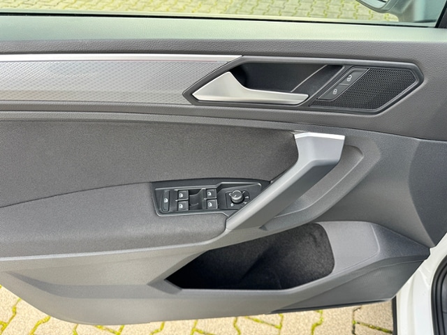 Volkswagen Tiguan 1.5 TSI IQ.Drive