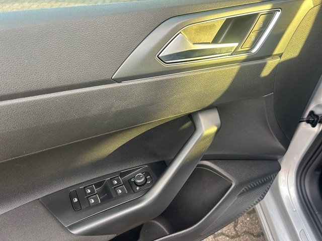 Volkswagen Taigo 1.0 TSI DSG R-Line