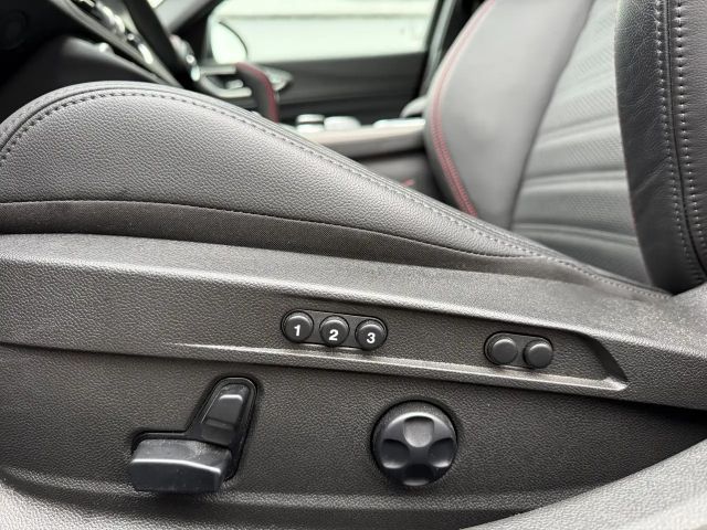 Alfa Romeo Giulia Q4