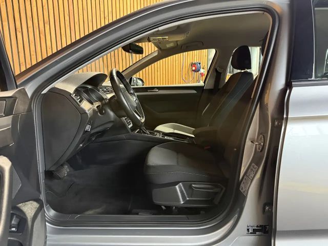 Volkswagen Passat DSG Variant