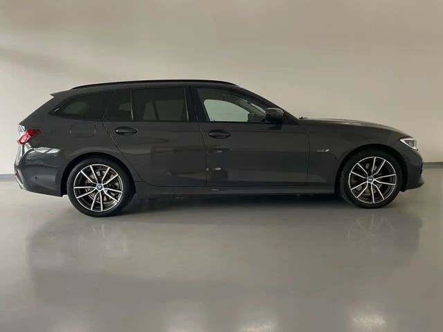BMW 320 320e Sport Line Touring