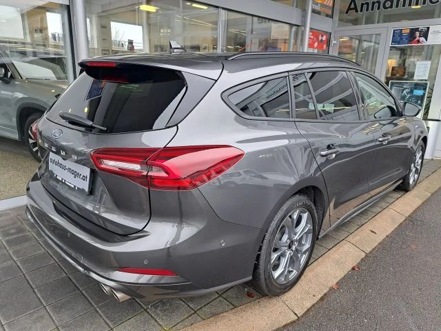 Ford Focus ST Line