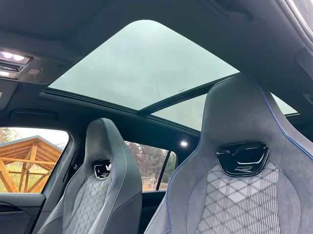 Volkswagen Tayron 2.0 TSI DSG R-Line