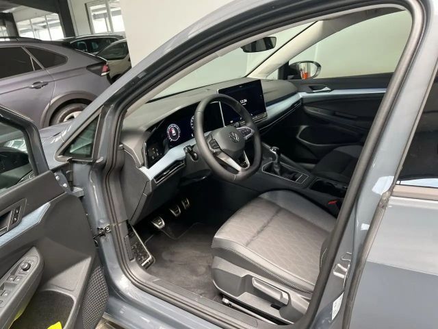 Volkswagen Golf 1.5 TSI