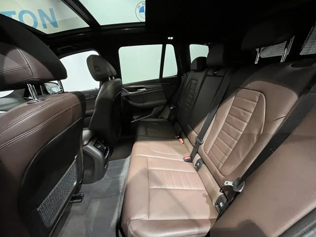 BMW X3 40d HUD/Laserlicht/Pano/Sitzbelüftung