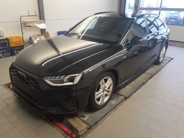 Audi A4 35 TDI Avant S-Line S-Tronic