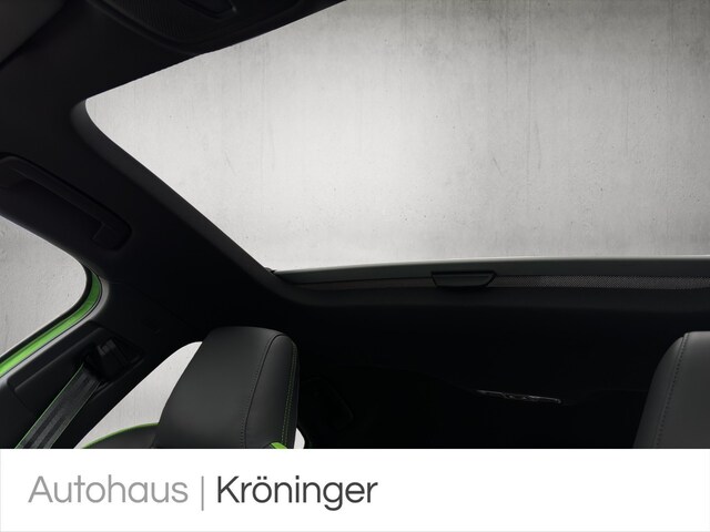 Audi RS3 Quattro S-Tronic Sedan