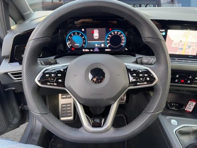 Volkswagen Golf 1.5 TSI R-Line