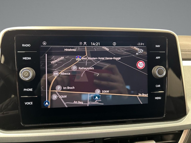 Volkswagen T-Roc 1.5 TSI DSG Plus