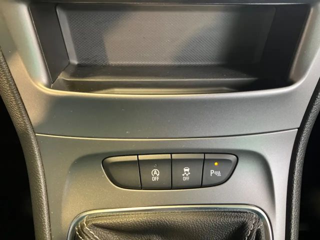 Opel Astra 1.2 Turbo