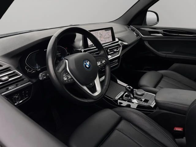 BMW X3 xDrive30e