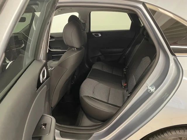 Kia Ceed Ultimate Tempomat VerkehrszeichenERK Navi