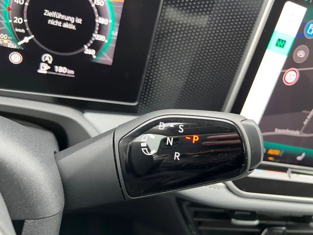 Volkswagen Passat ACT Business DSG Variant