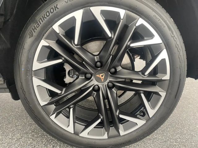 Cupra Terramar 1.5 e-Hybrid