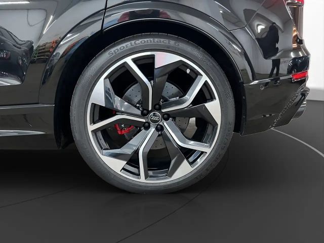 Audi RS Q8 Keramik RS-Abgas AHK Pano LM 23" B&O Raute