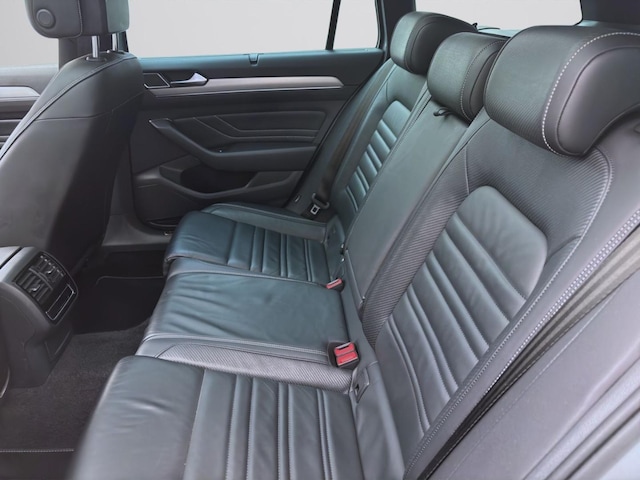 Volkswagen Passat 2.0 TSI DSG R-Line Variant