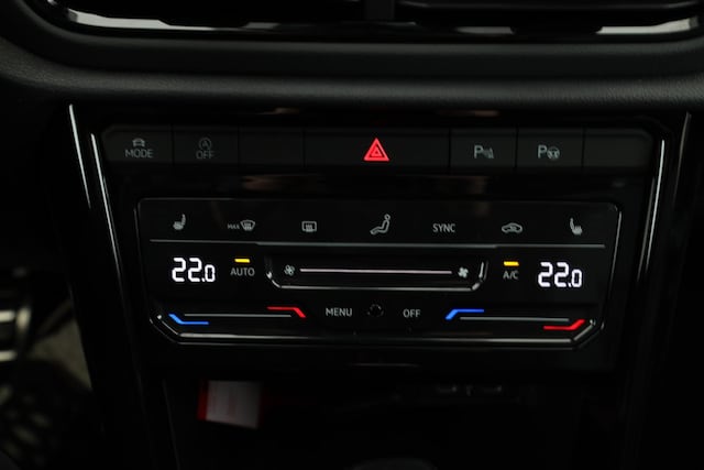 Volkswagen T-Roc 1.5 TSI DSG R-Line