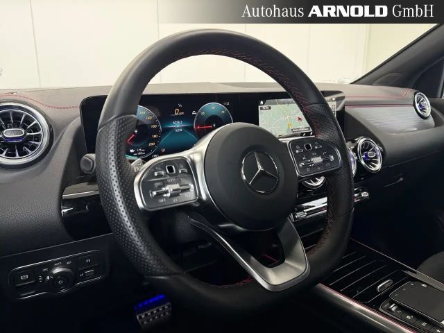 Mercedes-Benz EQA 300 4MATIC AMG Line