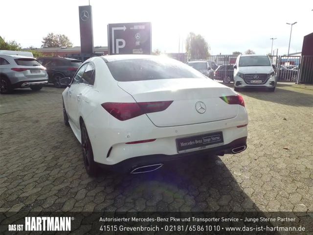 Mercedes-Benz CLA 200 AMG Line Coupé