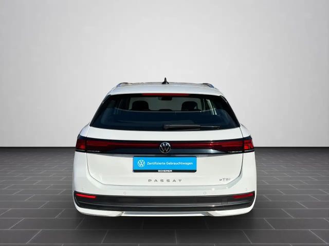 Volkswagen Passat 1.5 eTSI Business Variant
