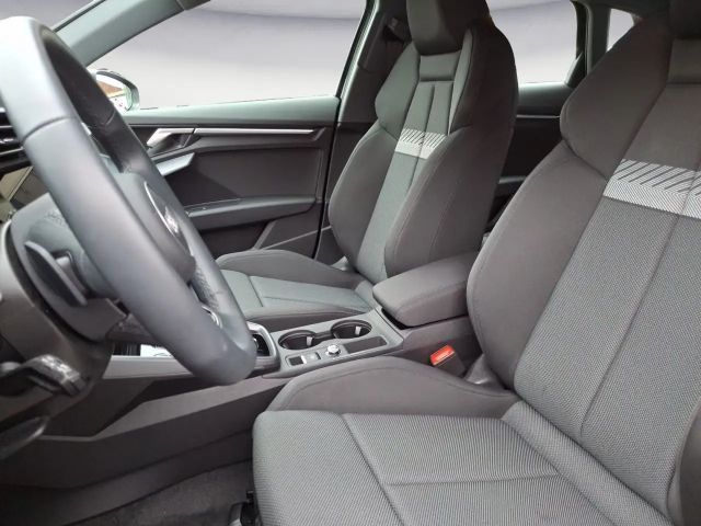 Audi A3 35 TFSI Sedan