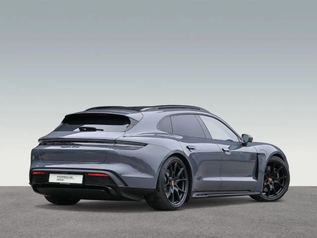 Porsche Taycan GTS Sport Turismo