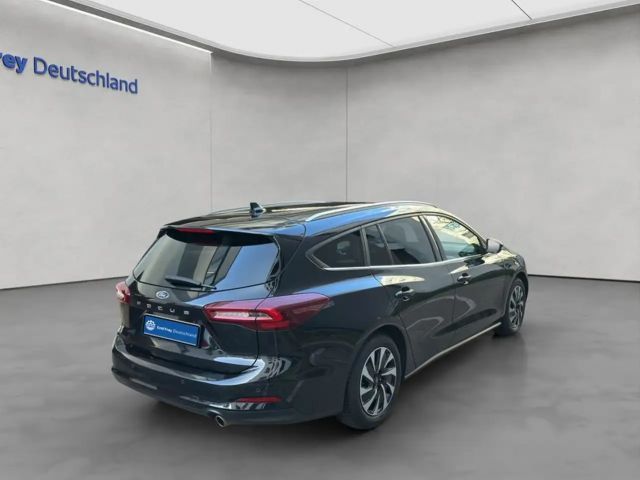 Ford Focus Titanium Wagon