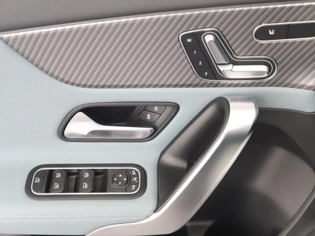 Mercedes-Benz A 220 4MATIC Progressive