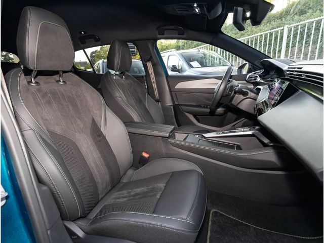 Peugeot 408 EAT8 GT-Line Hybrid