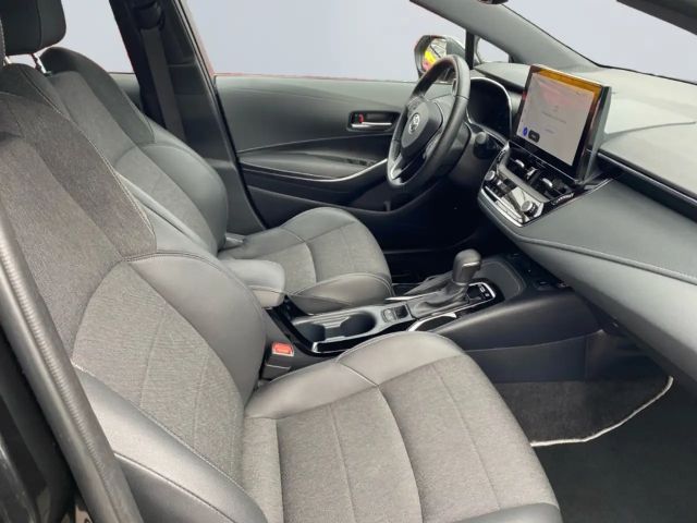 Toyota Corolla Hybride Team D