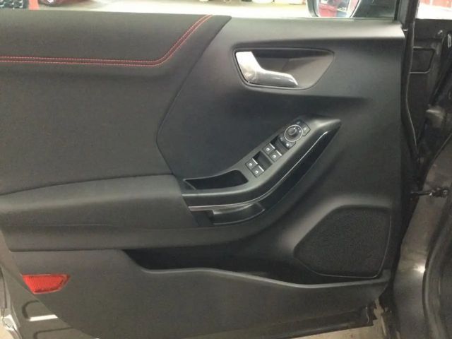 Ford Puma EcoBoost ST Line