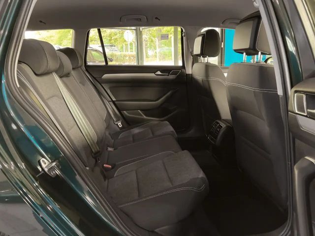 Volkswagen Passat 2.0 TDI Business DSG Variant