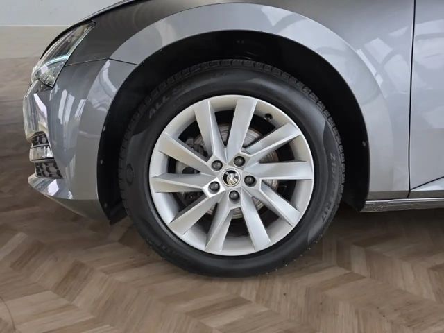 Skoda Superb Combi