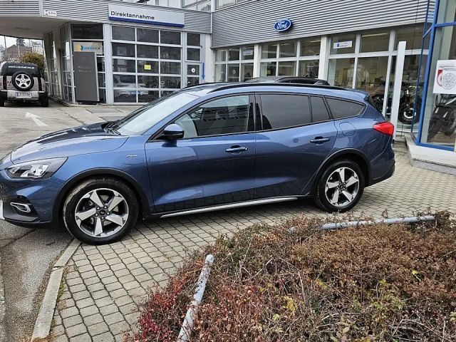 Ford Focus Active EcoBoost