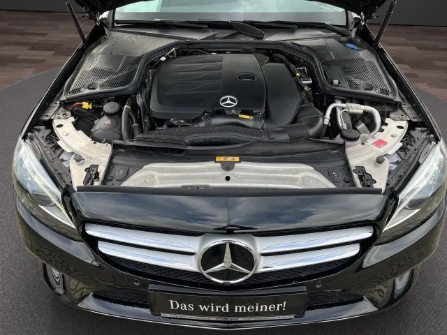 Mercedes-Benz C 300 AVANTGARDE Sedan