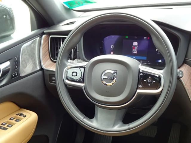 Volvo XC60 AWD Inscription T8