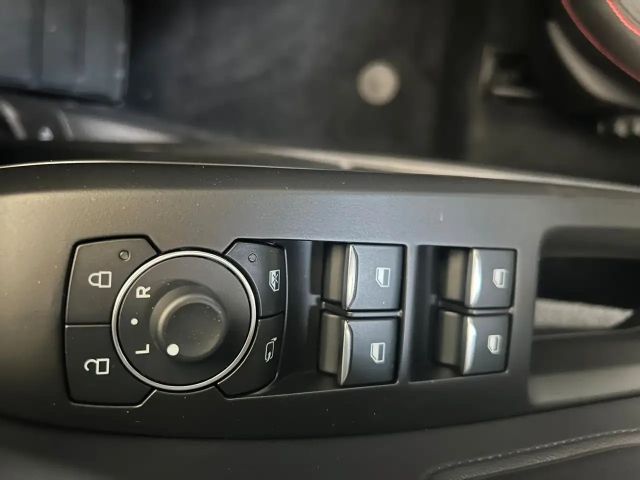 Ford Focus EcoBoost ST Line