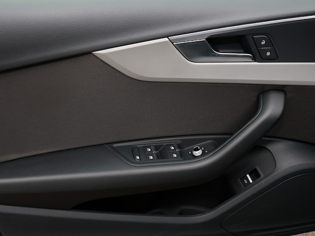 Audi A4 35 TFSI Avant S-Line S-Tronic