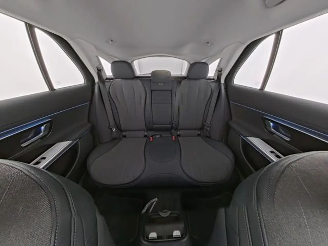 Mercedes-Benz E 300 AVANTGARDE Estate