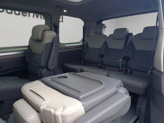 Volkswagen Multivan DSG Style T7